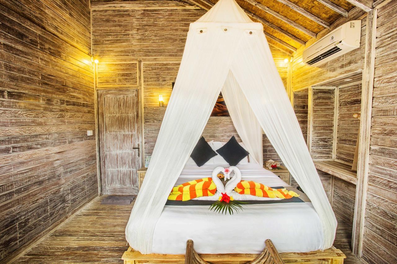 מלון The Syron Huts Lembongan מראה חיצוני תמונה